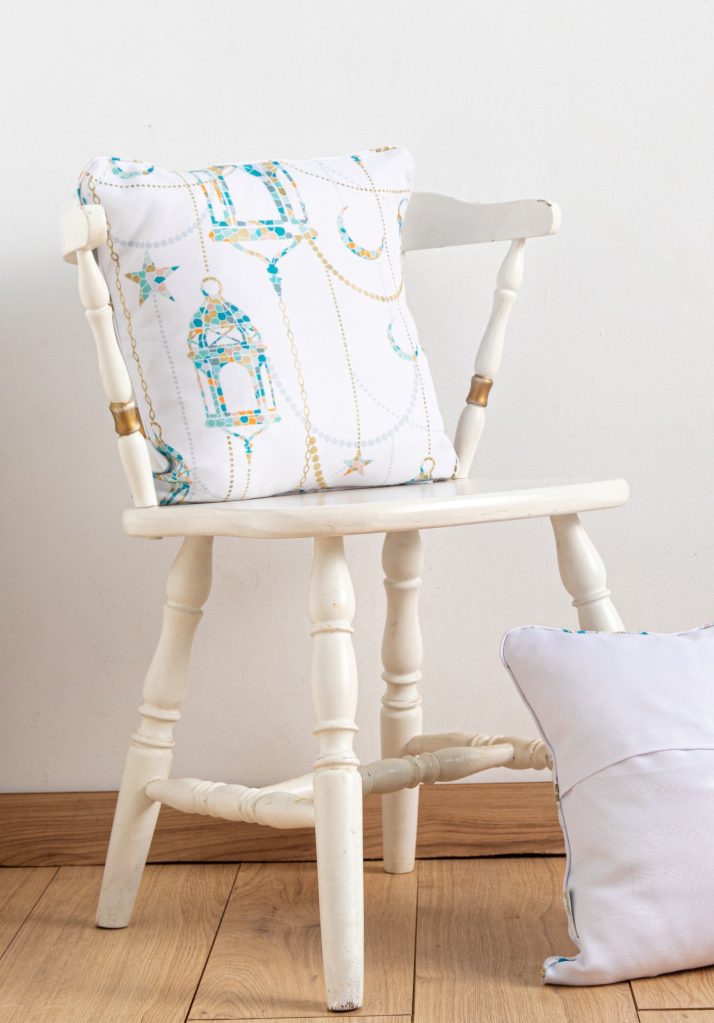 Printed Mosaic Lanterns Cushion Cover